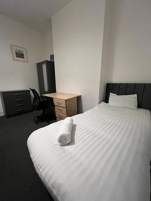 4 Bedroom House, Central City Location Newcastle upon Tyne Holiday home