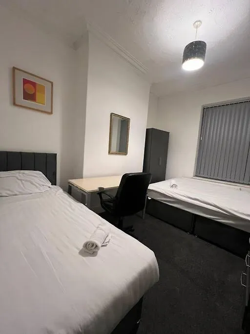 4 Bedroom House, Central City Location Newcastle upon Tyne Holiday home