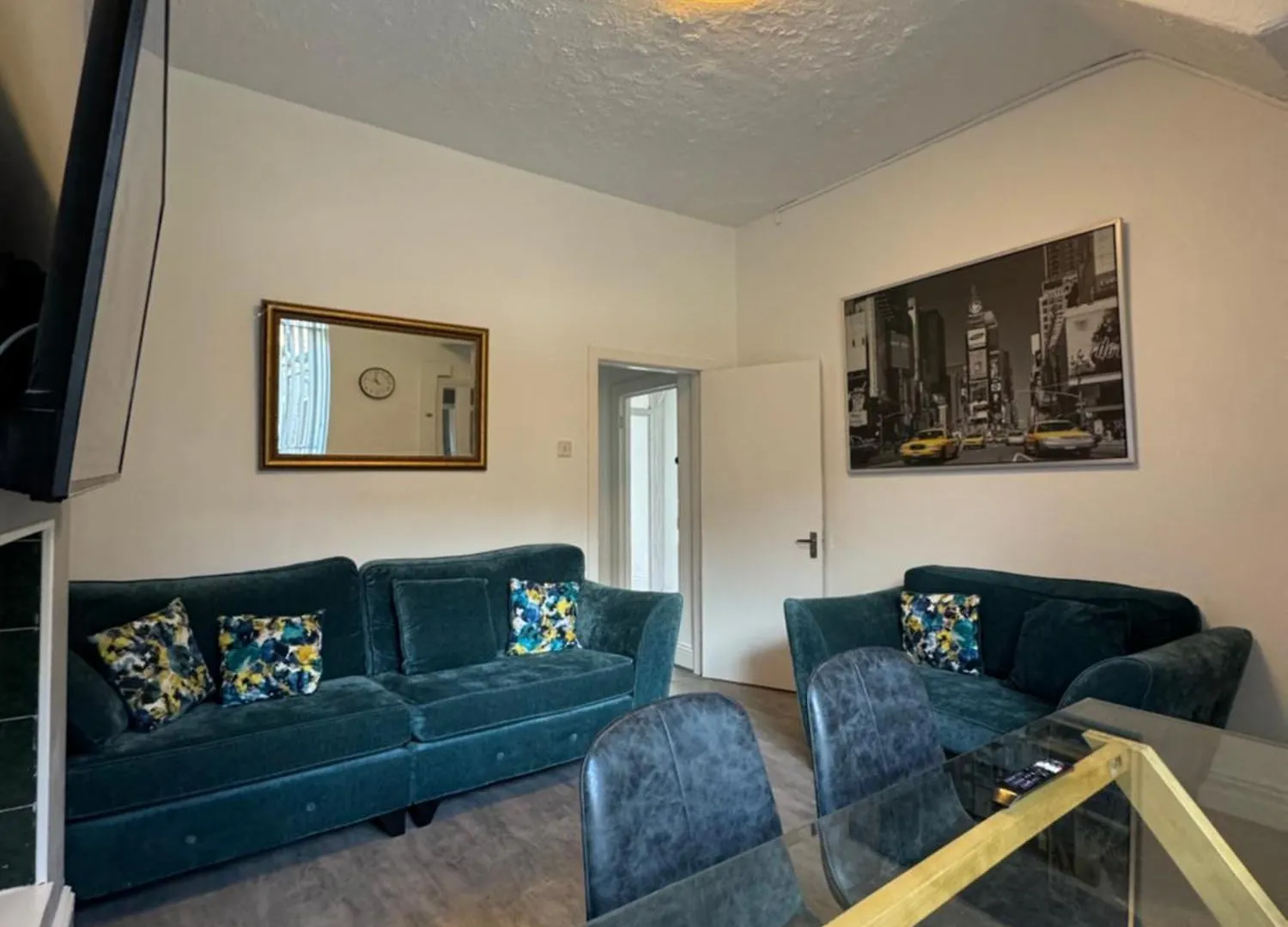 4 Bedroom House, Central City Location Newcastle upon Tyne
